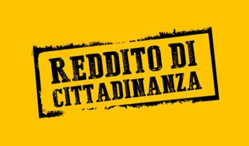 reddito-di-cittadinanza-5-stelle-requisiti-come-funziona